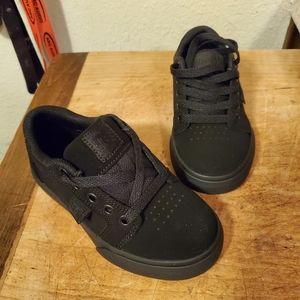 Toddler DC shoes